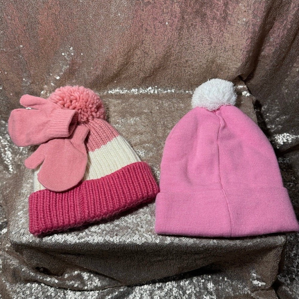 Girls' Winter Hat & Mittens Bundle – Brand New Swiss Tech Set & Hello Kitty Bean - Picture 2 of 2
